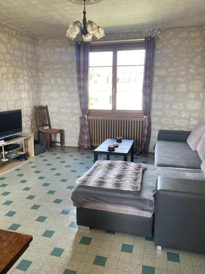 Maison A La Campagne Lye Luaran gambar