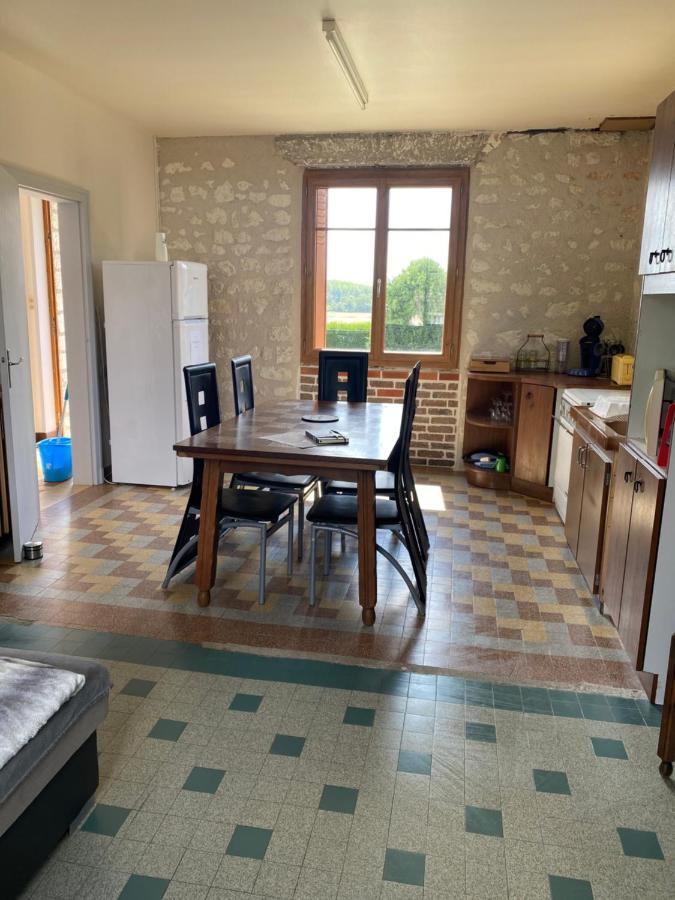 Maison A La Campagne Lye Luaran gambar
